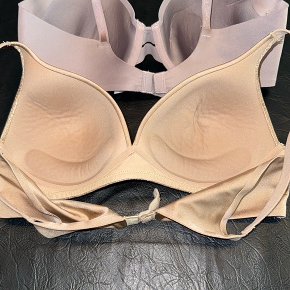 Warners Bra Bundle, one Taupe & one Tan Textured, Size 34C, EUC - Picture 5 of 5